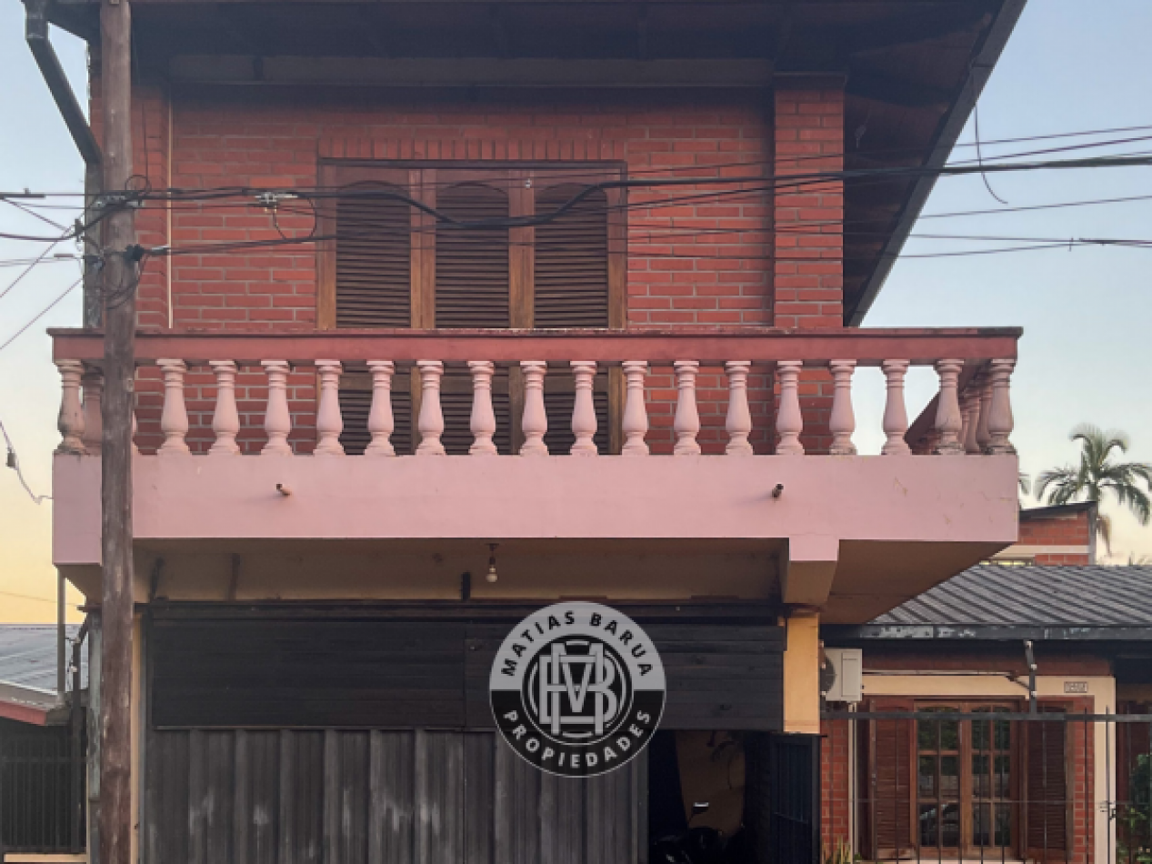 Casa con departamento en venta