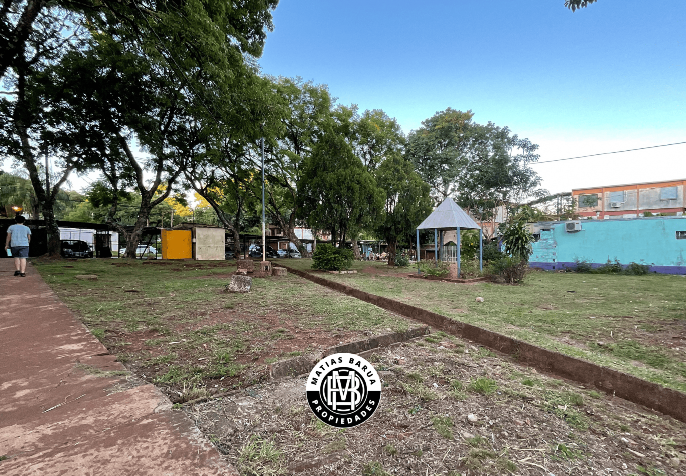 Departamento con cochera, en venta