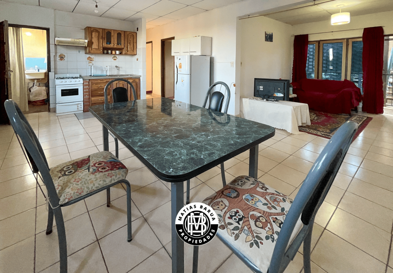 Departamento con cochera, en venta
