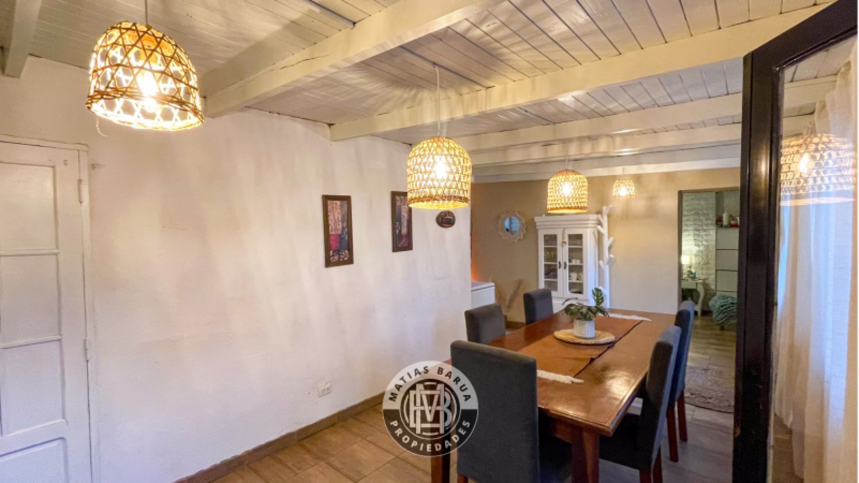 Venta, Hermosa Casa Barrio Judicial