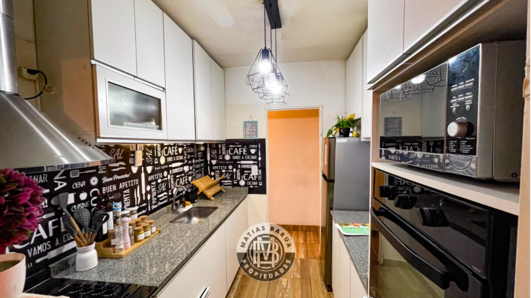 Venta, Hermosa Casa Barrio Judicial