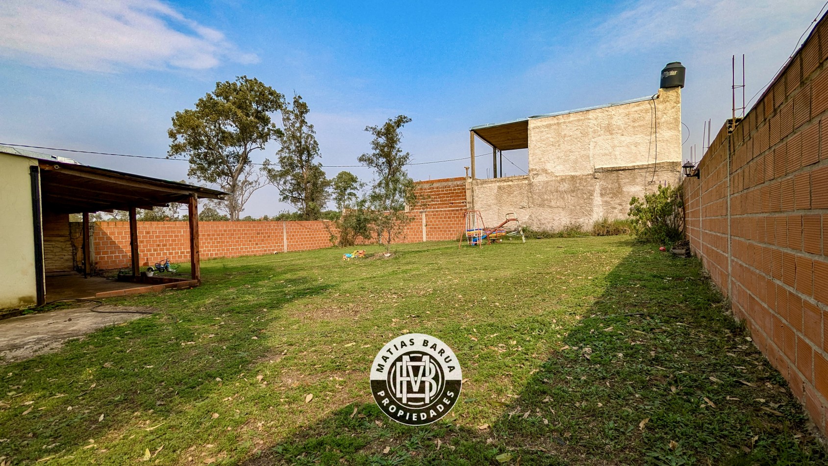 Casa con terreno grande en venta