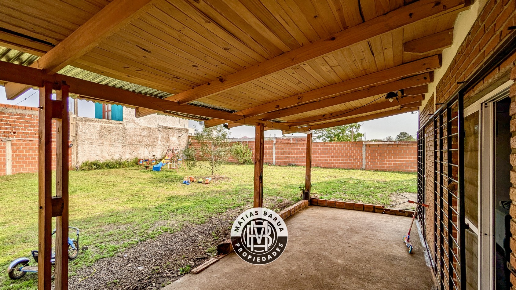 Casa con terreno grande en venta
