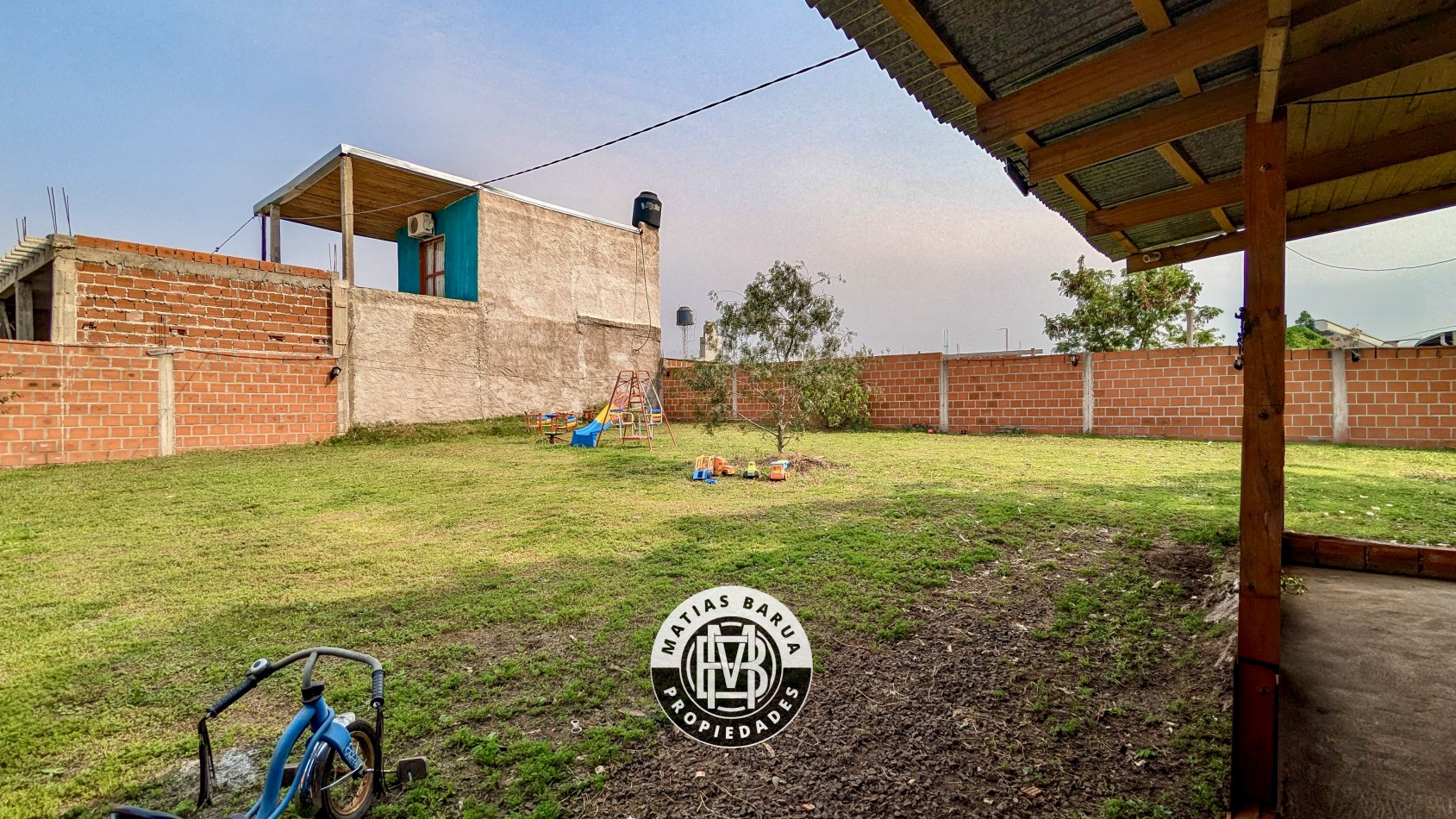 Casa con terreno grande en venta