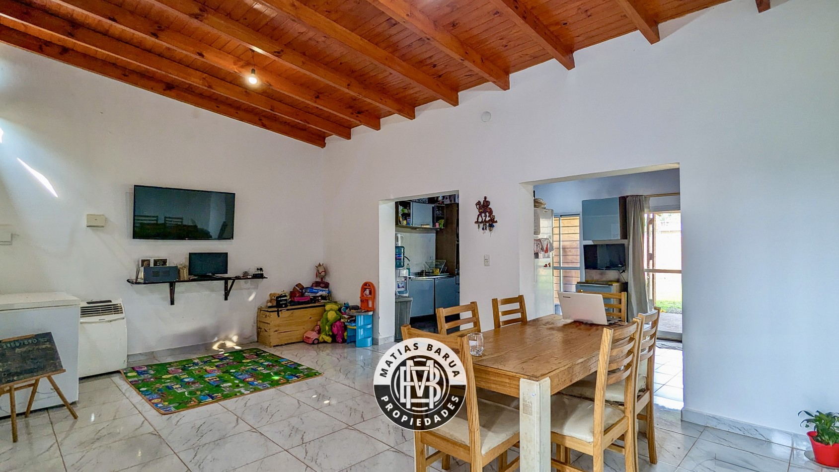 Casa con terreno grande en venta